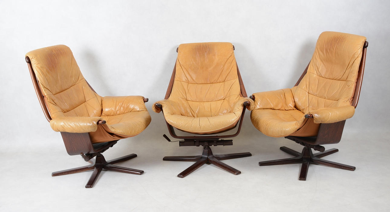 SNURRFÅTÖLJER, 3 stycken, Göte möbler, 1960/70-tal.