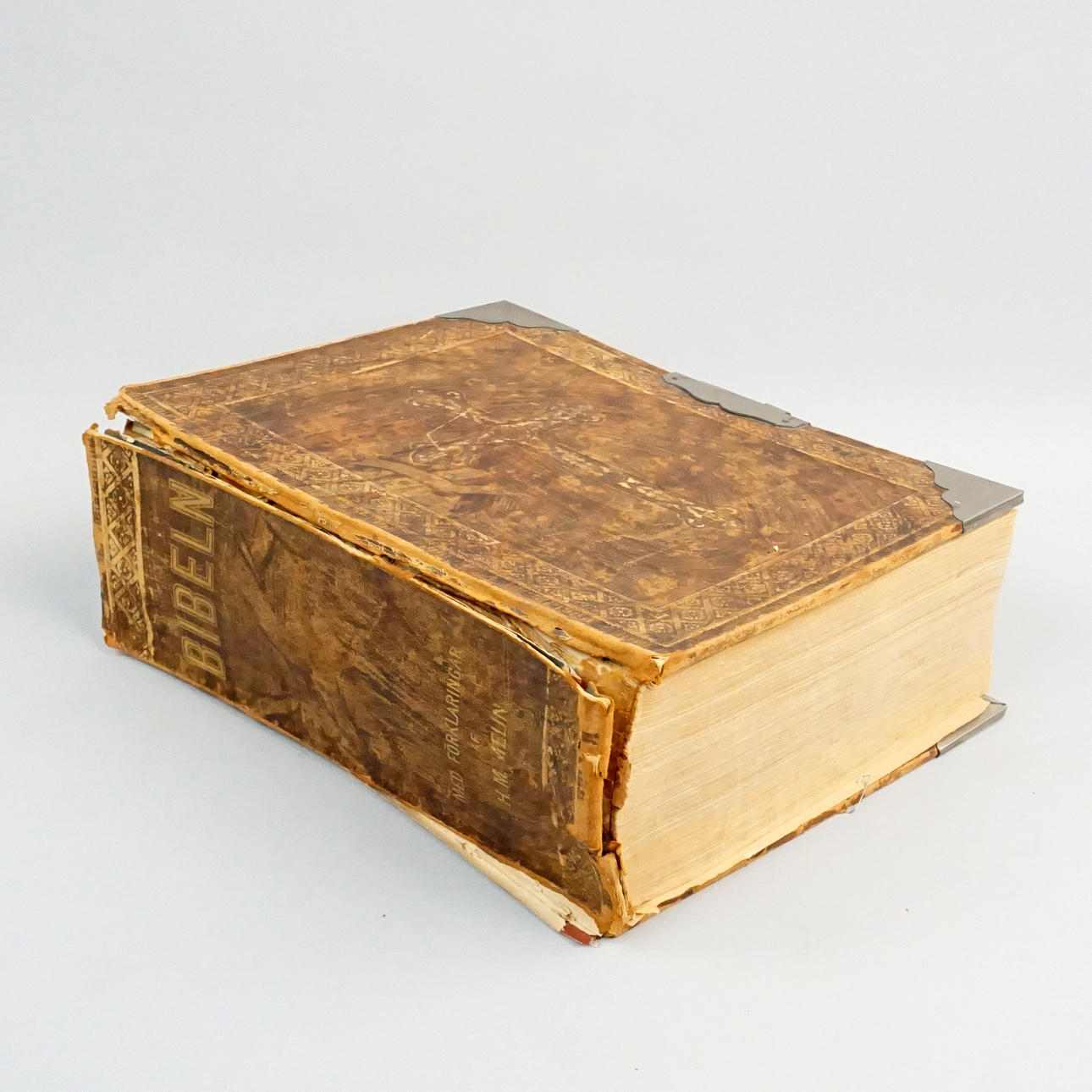 BIBLE, "The Holy Scripture", 1886.