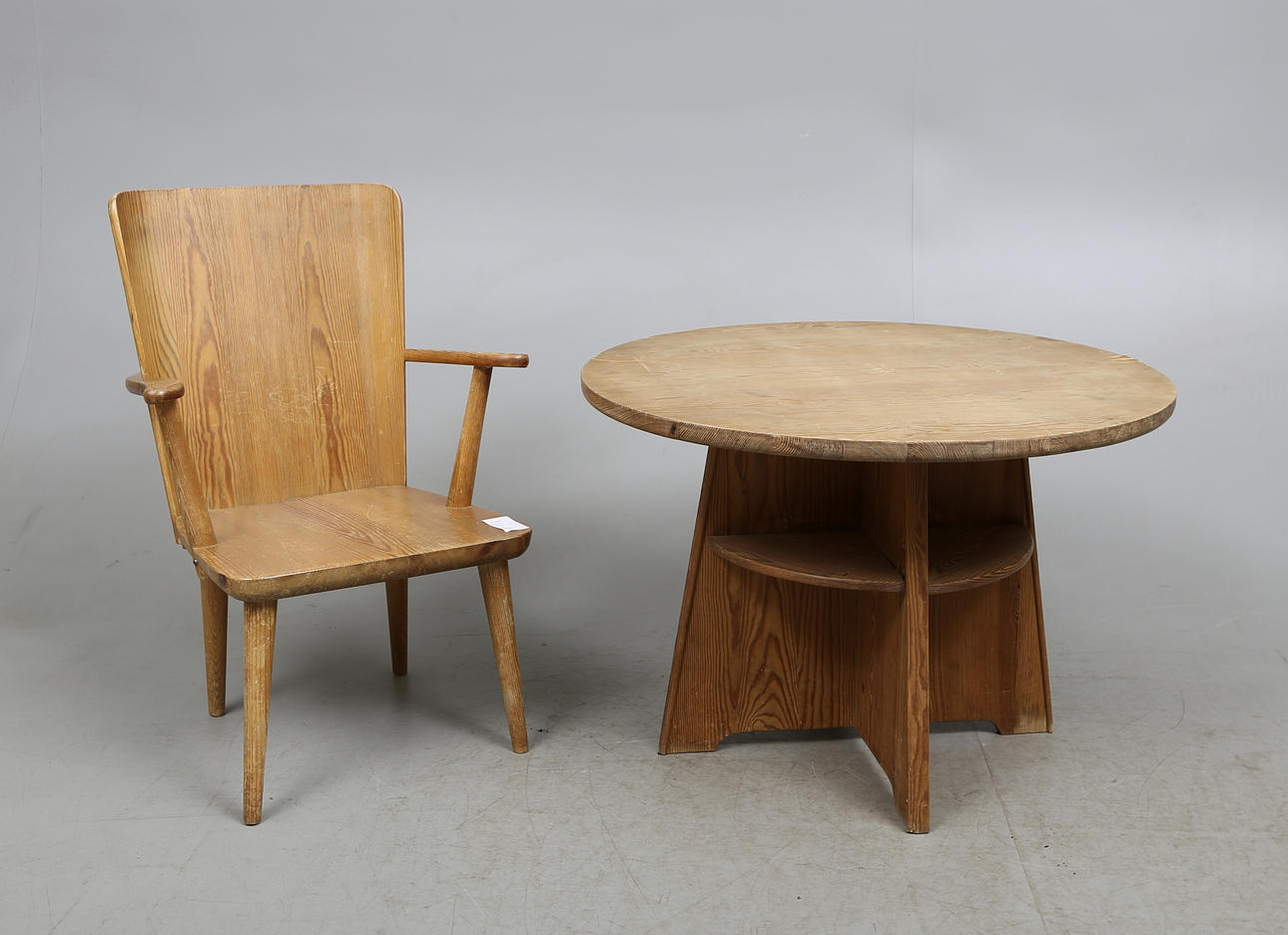 KARMSTOL och BORD, Göran Malmvall, Svensk Fur, 1900-talets andra hälft.