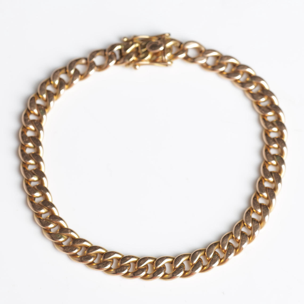 ARMBAND, 18K guld, bismark-länk. Totalvikt ca 8,7 g.