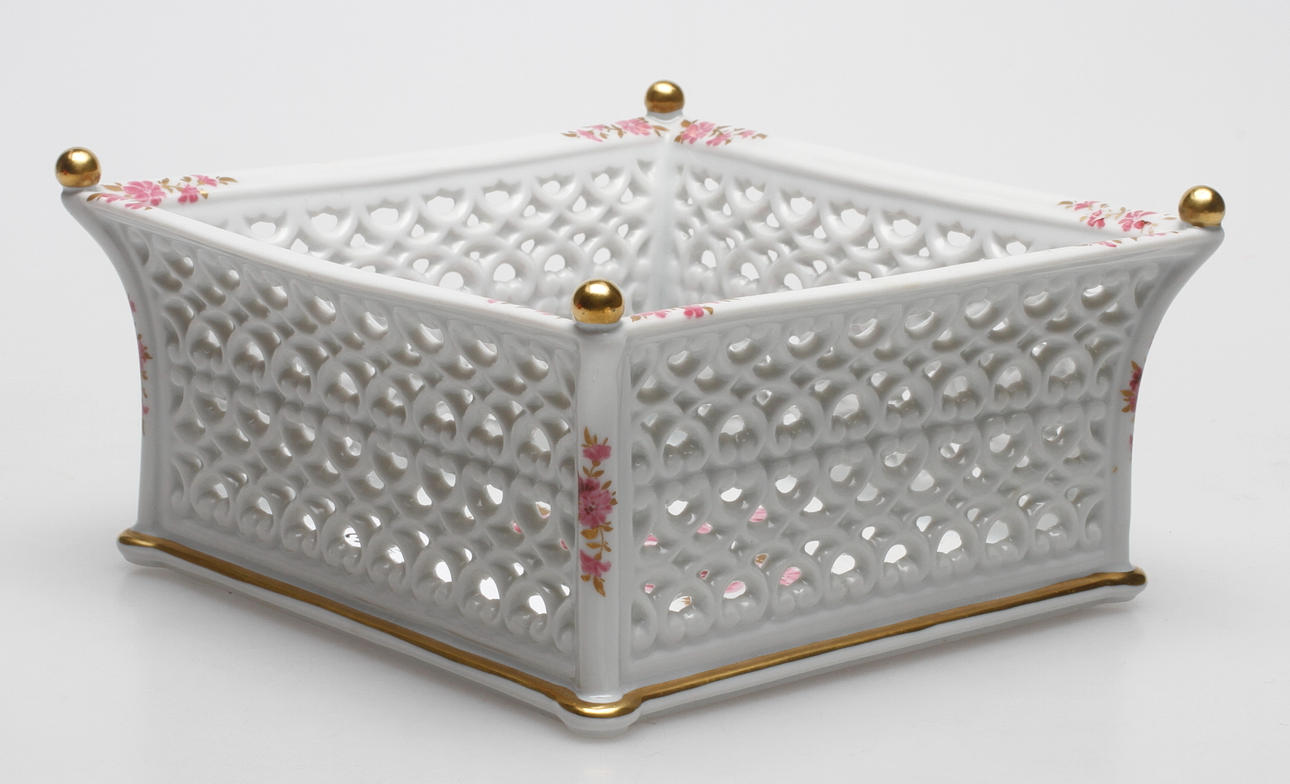 SKÅL, porslin, Wallemdorf, 1900-tal.