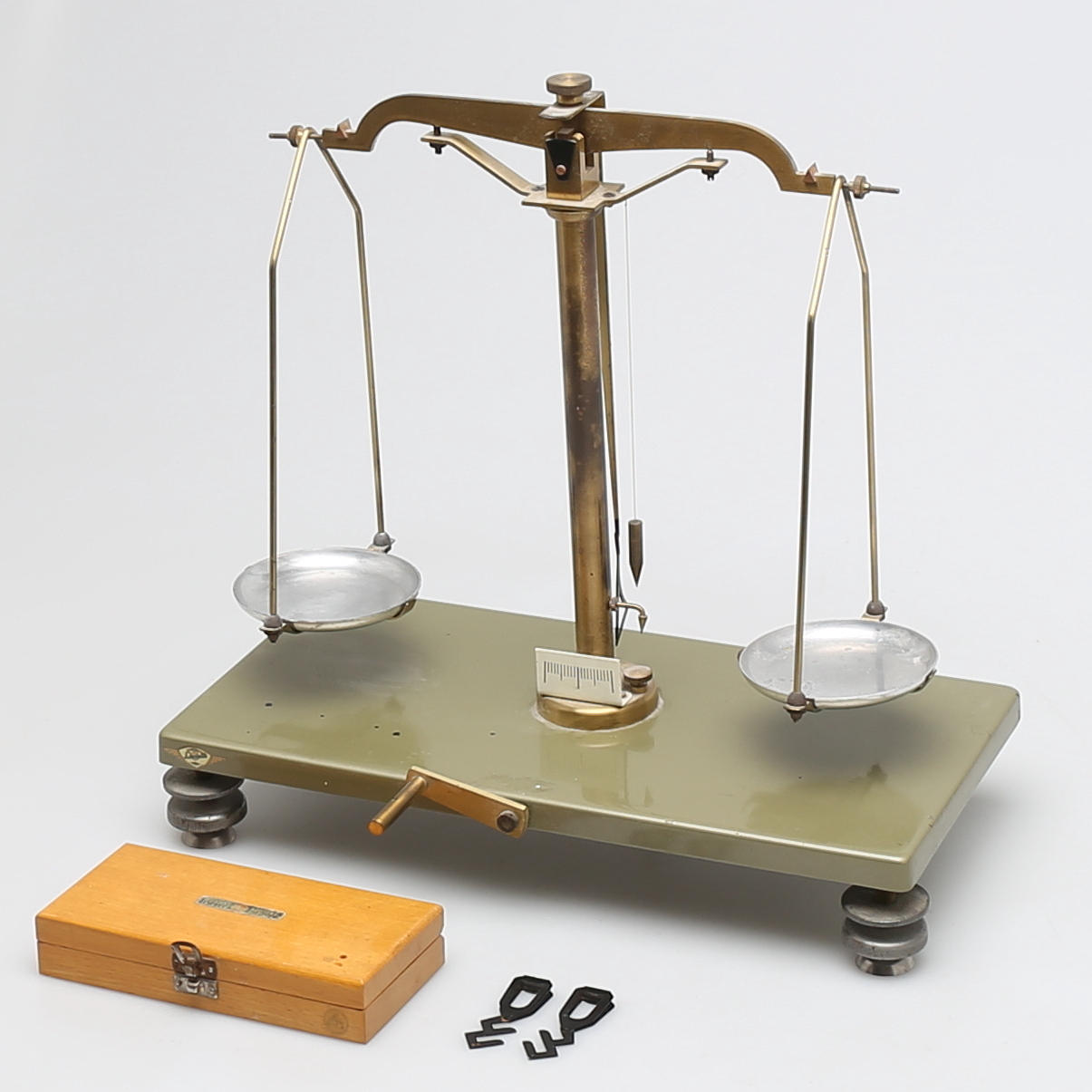 APOTEKSVÅG med VIKTSATS "Lindells" made in Sweden.