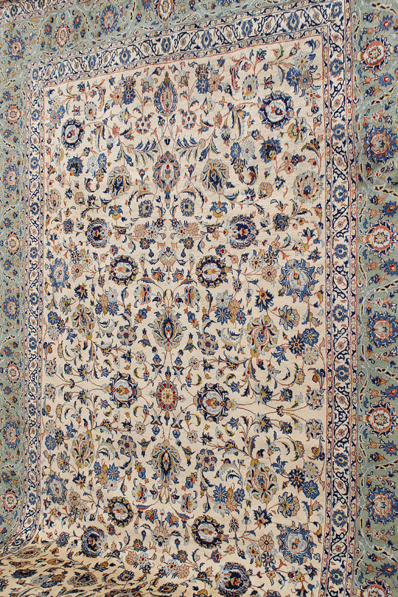 MATTA, Persisk, ljus Keshan, 412 x 245 cm.