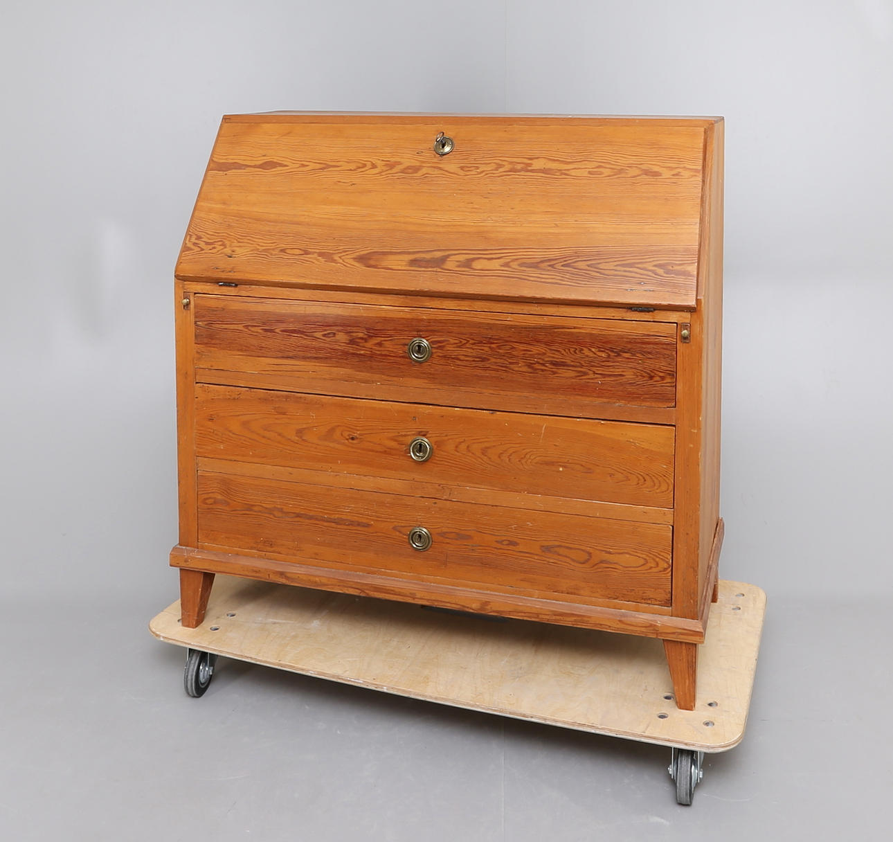 SNEDKLAFFBYRÅ, 1800-tal.