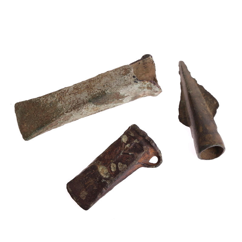 HOLKYXOR 2 st, SPJUTSPETS, yngre bronsålder 1100-500 f Kr.