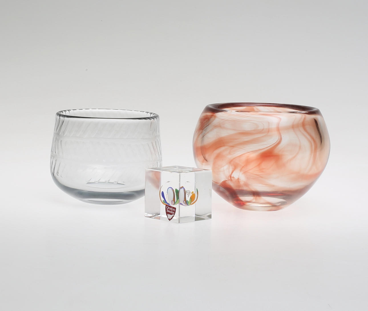 KONSTGLAS, 3 delar, Orrefors.