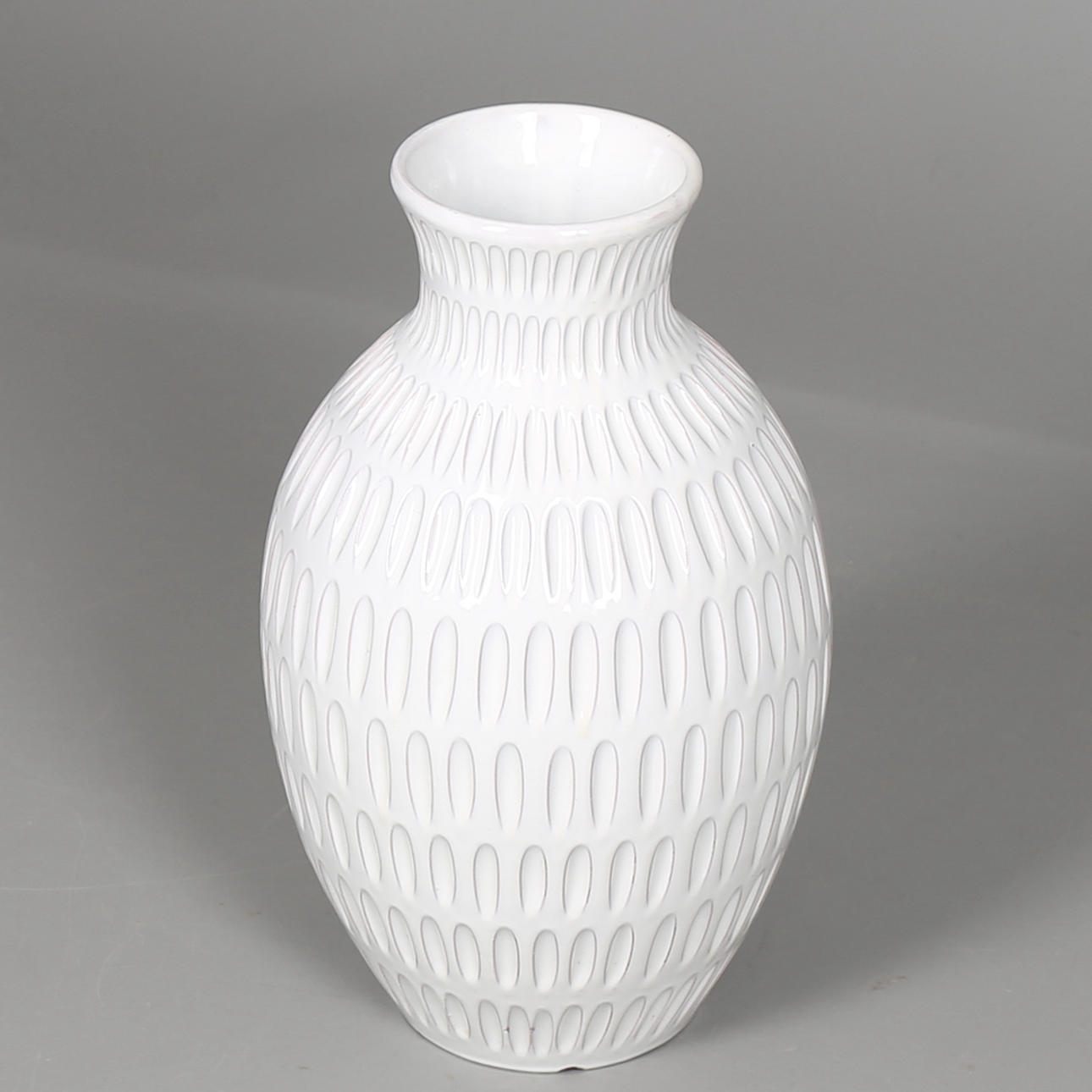 GOLVVAS i lergods, Anna-Lisa Thomson, Upsala-Ekeby, 1900-talets andra hälft.