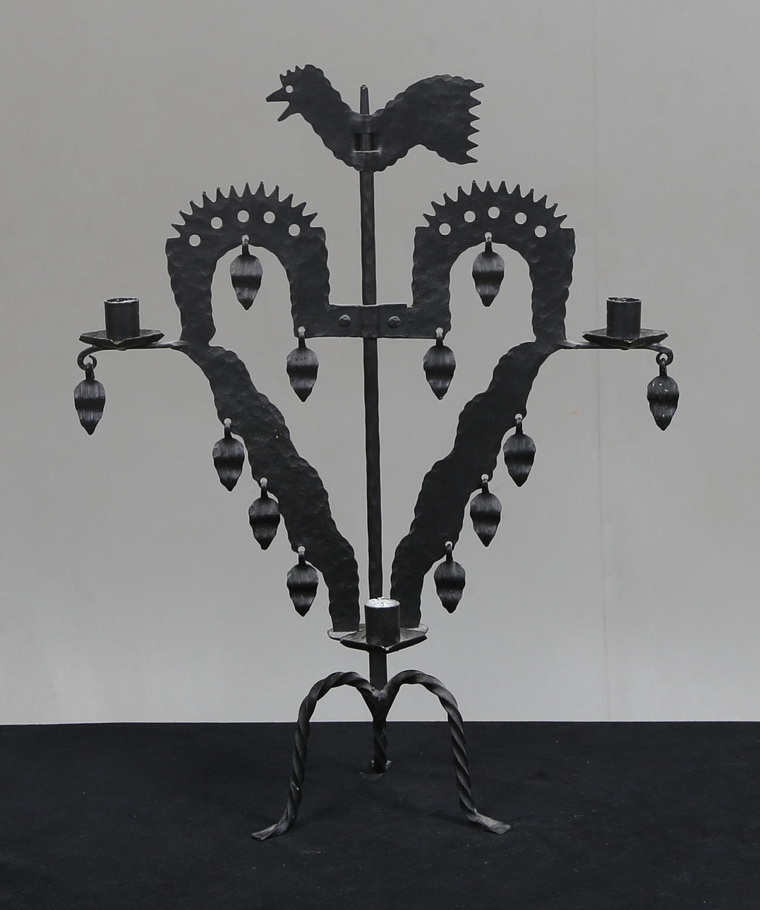 TUPPSTAKE, til 3 lys, smedejern.