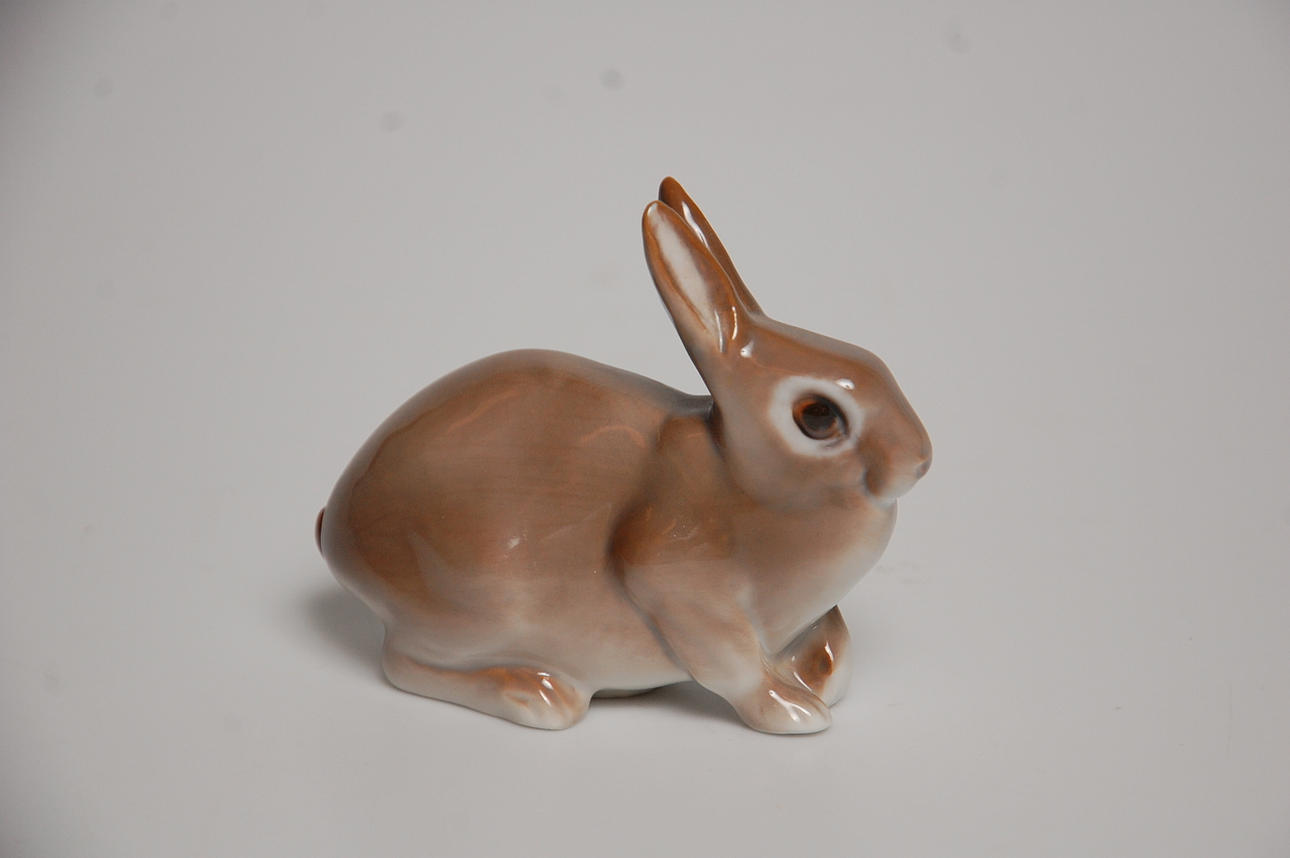 FIGURIN, porslin, " Kanin " Bing & Gröndahl.
