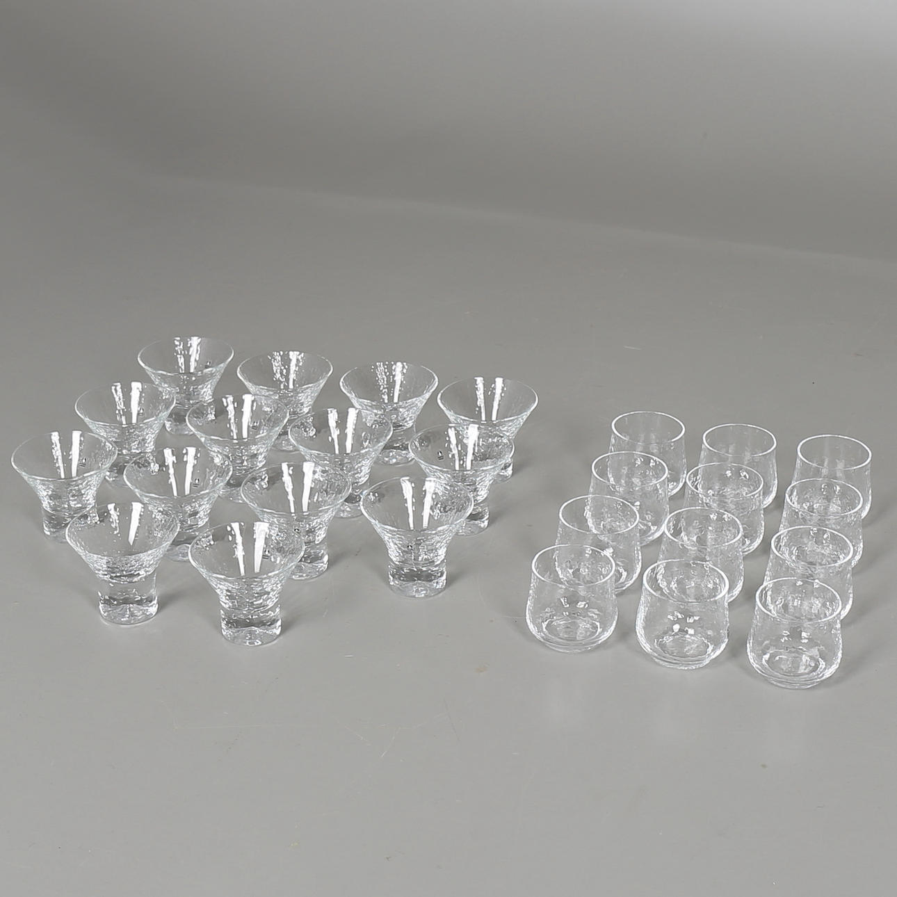 GLASSERVIS, 26 delar, "Rustica", Göran Wärff, Pukeberg.