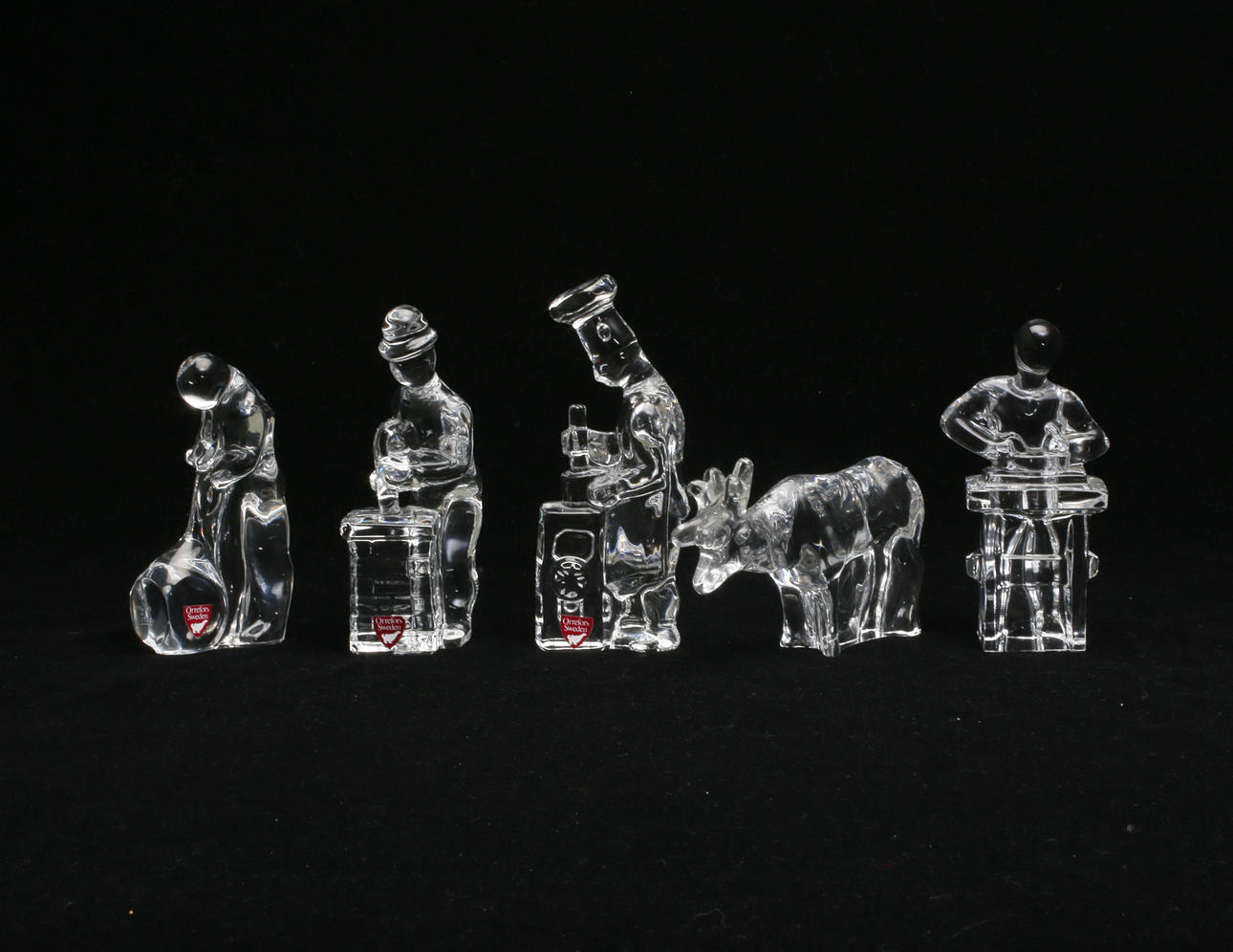 FIGURINER, 5 st, glas, "Skråyrken" Olle Alberius, Orrefors.