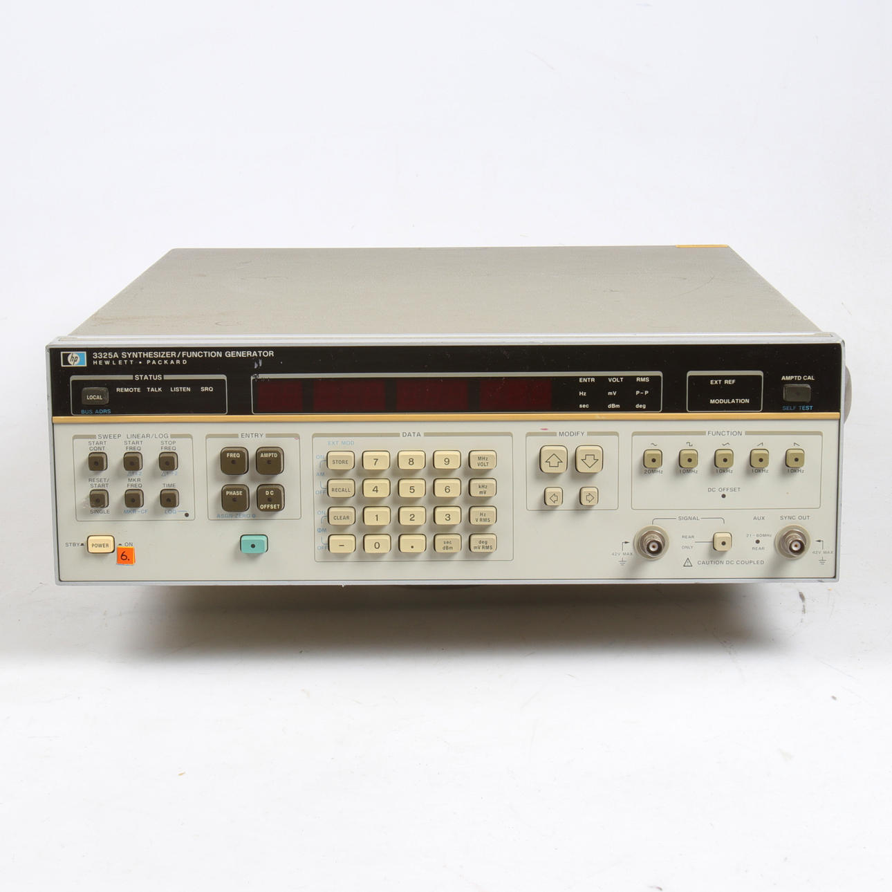 HEWLETT PACKARD, 3325A Synthesizer / function generator.