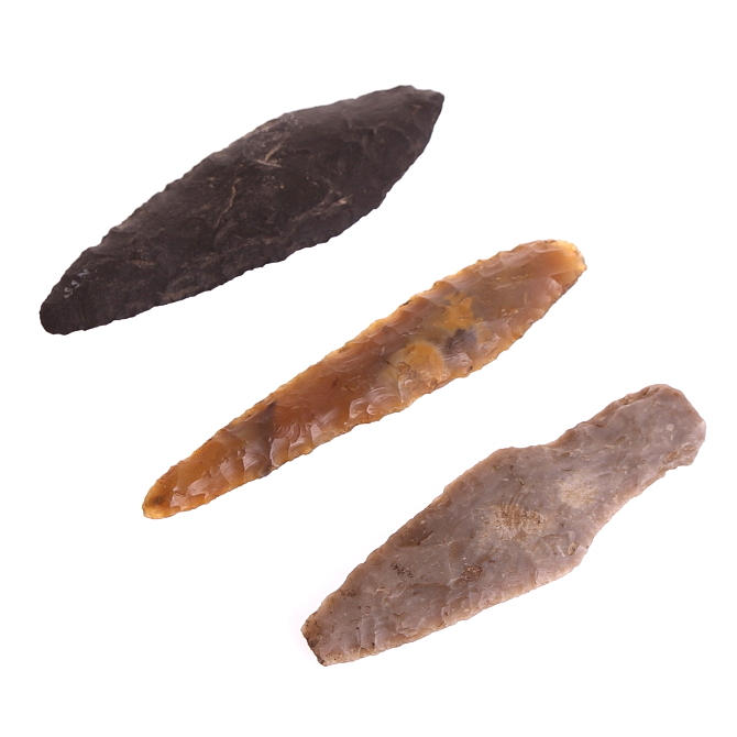 DOLKAR, flinta, diabas 3 st, yngre stenålder 3800-1800 f Kr.