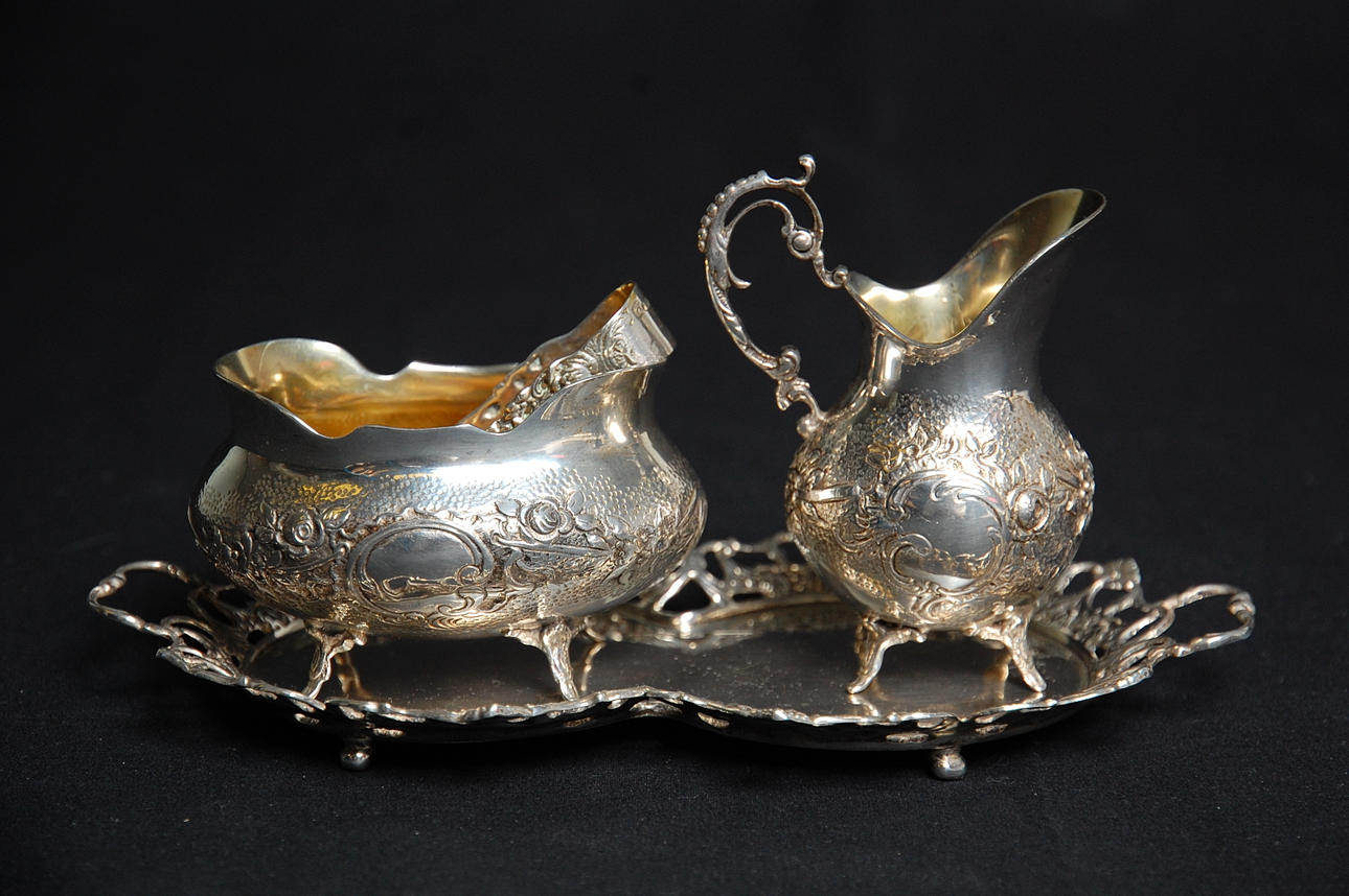 GRÄDDKANNA, SOCKERSKÅL, SOCKERTÅNG, BRICKA, 4 delar silver.