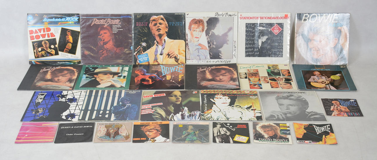 DAVID BOWIE. PARTI LP-SKIVOR, SINGLAR OCH MAXISINGLAR, 26 stycken.
