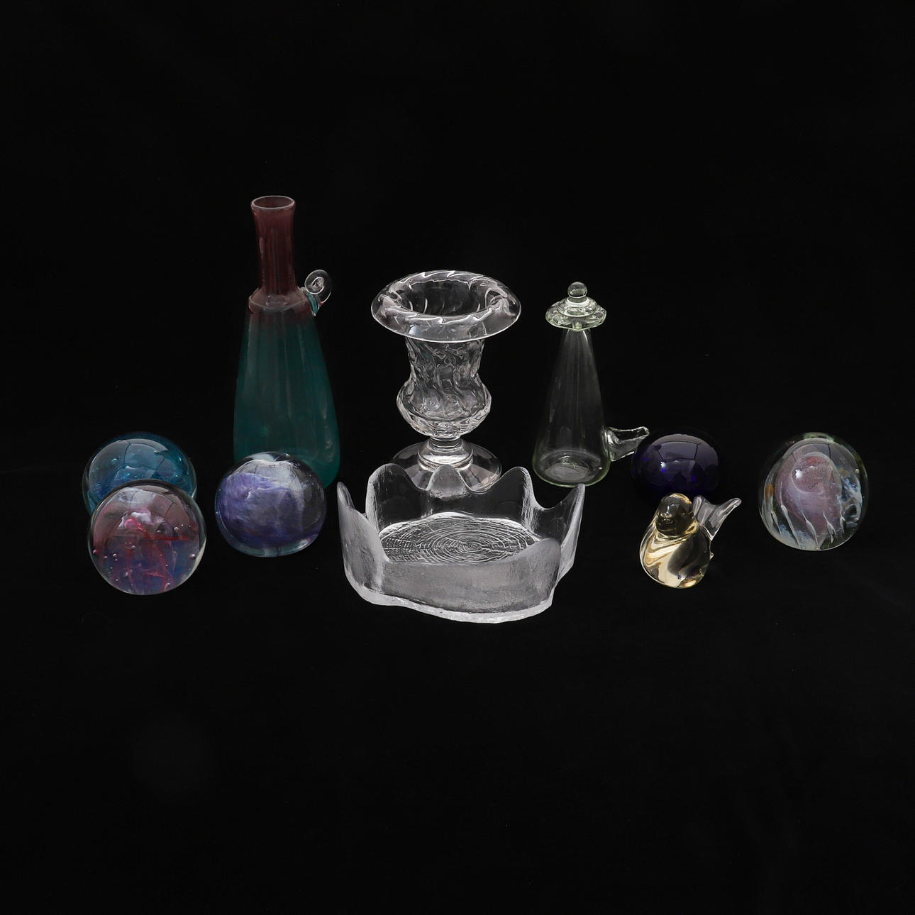 FOUR KERRY GLASS PAPERWEIGHTS, 20TH CENTURY.