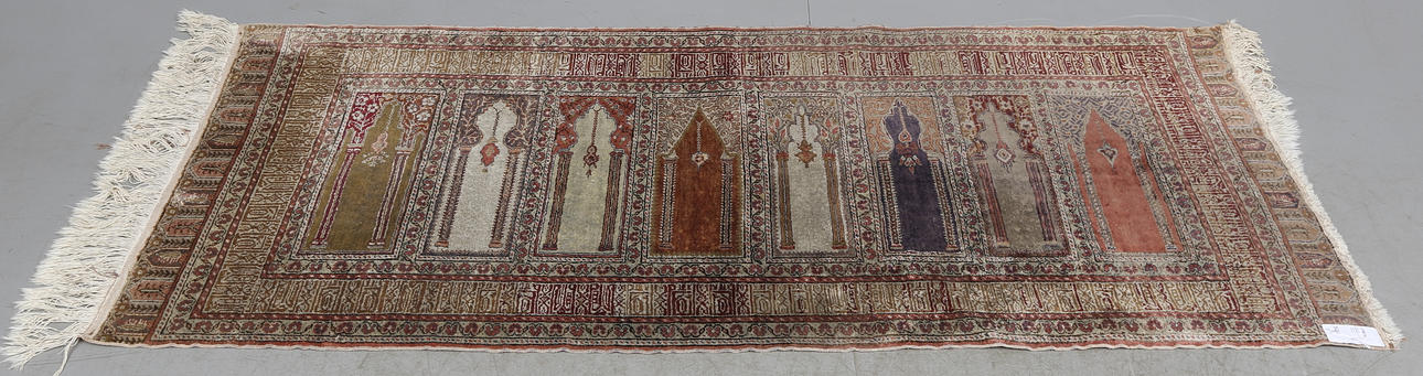 MATTA, orientalisk, Turkiet, ca. 210x88 cm.