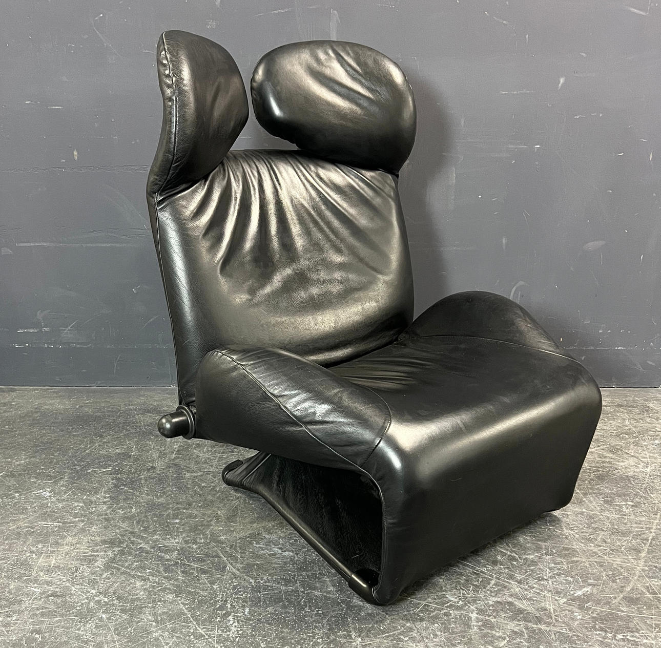 TOSHIYUKI KITA. WINK SESSEL CASSINA.