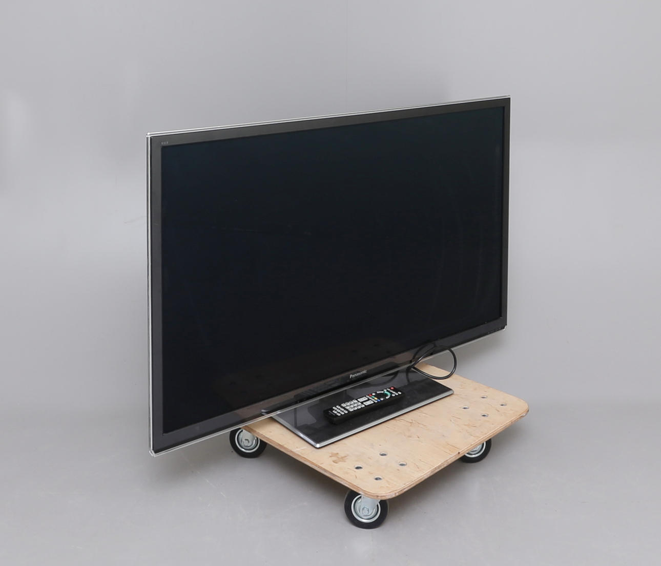 PLATT-TV, 50", Plasma, Panasonic.