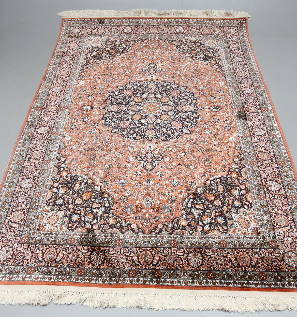 MATTA, orientalisk, ca 280 x 187 cm.