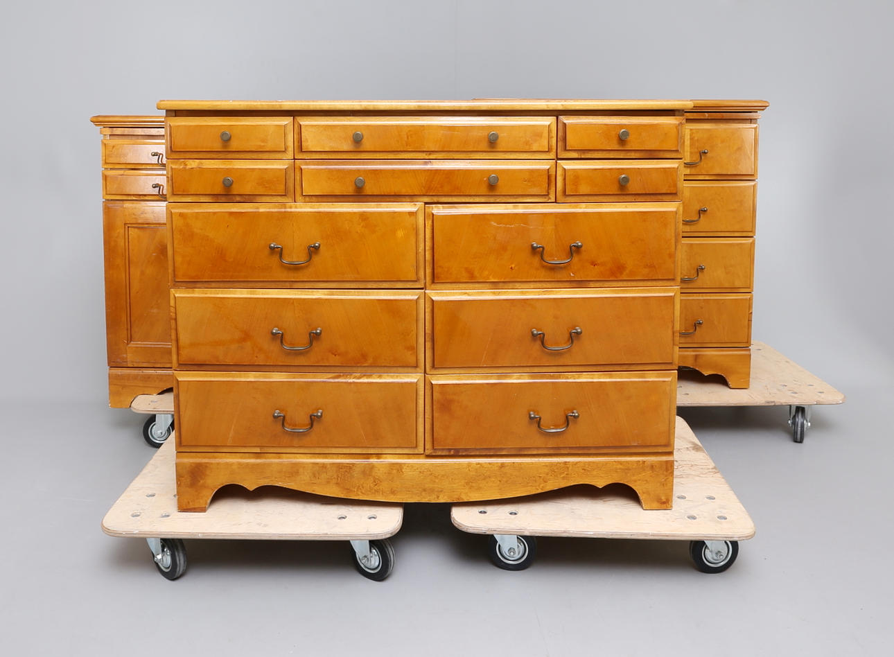 BYRÅER, 3 st, 1900-tal.