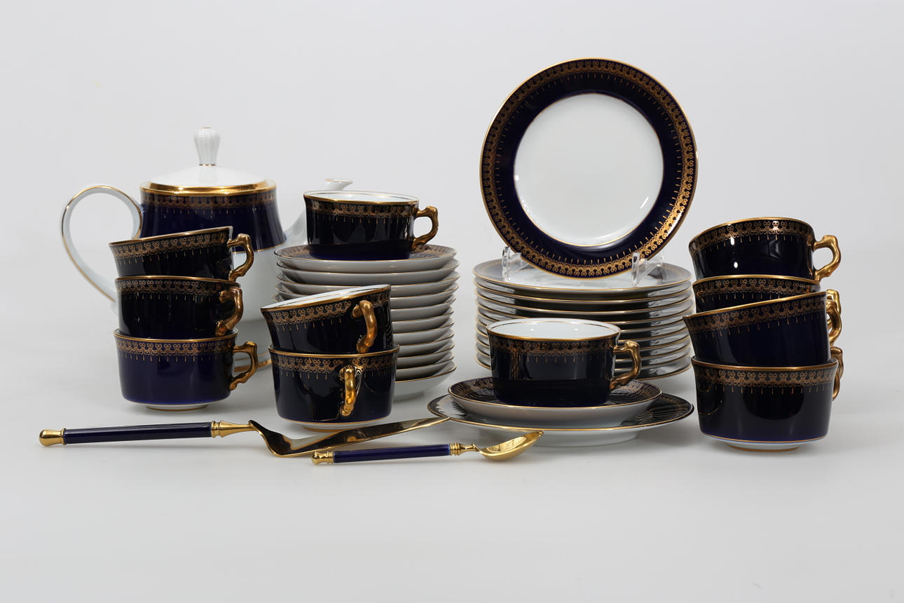 KAFFESERVIS, porslin, 37 delar, Genuine Cobolt, Collection Romanov.
