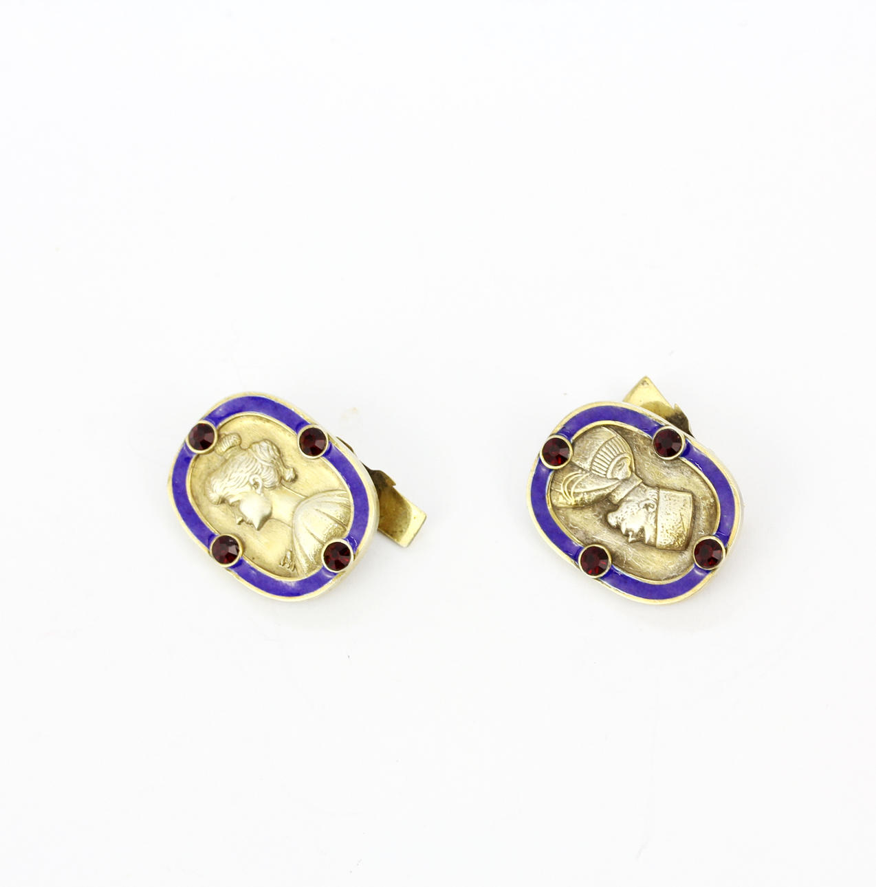 RUSSIAN SILVER & ENAMEL GARNET SET CUFFLINKS.