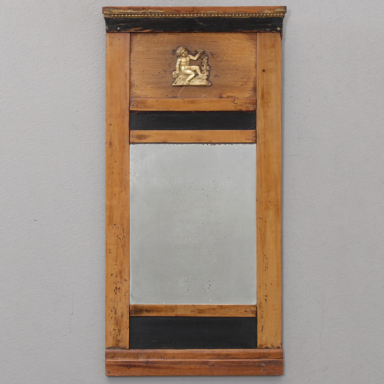 SPEGEL, 1900-talets första hälft, Träram.