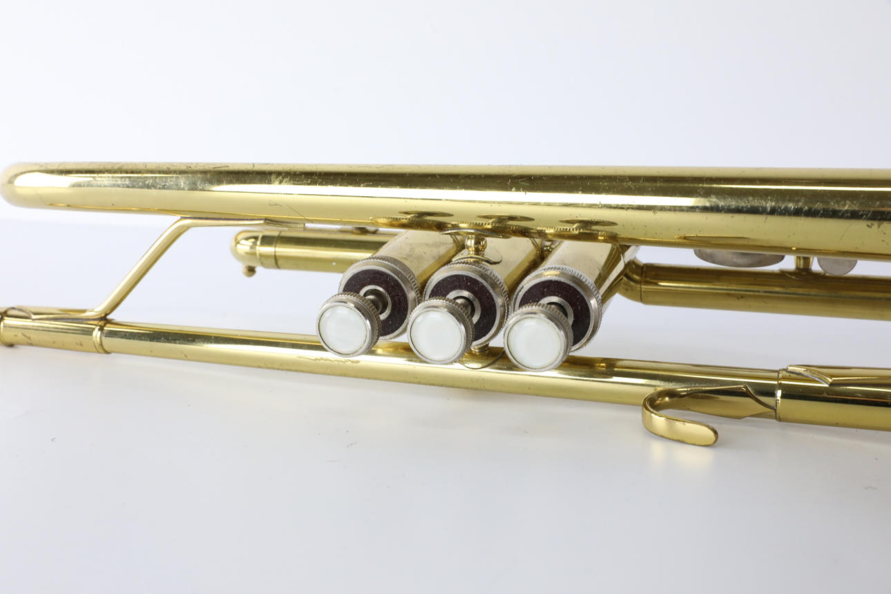 管楽器・吹奏楽器 YAMAHA Jupiter str-300 s-l400.jpg