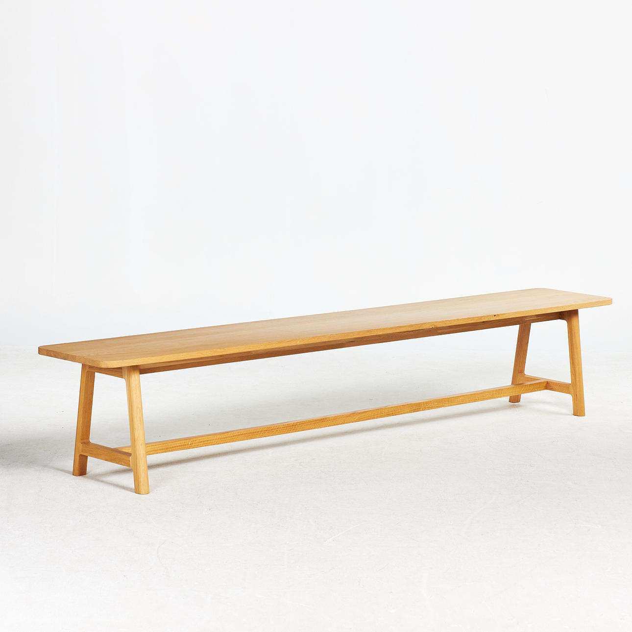 JAKOB JØRGENSEN. Bench, "Frame", for Hay, oiled oak.
