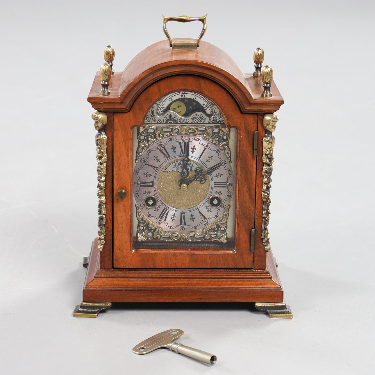 BIBLIOTHEKSKURS, John Warnik, Wuba, 1900.