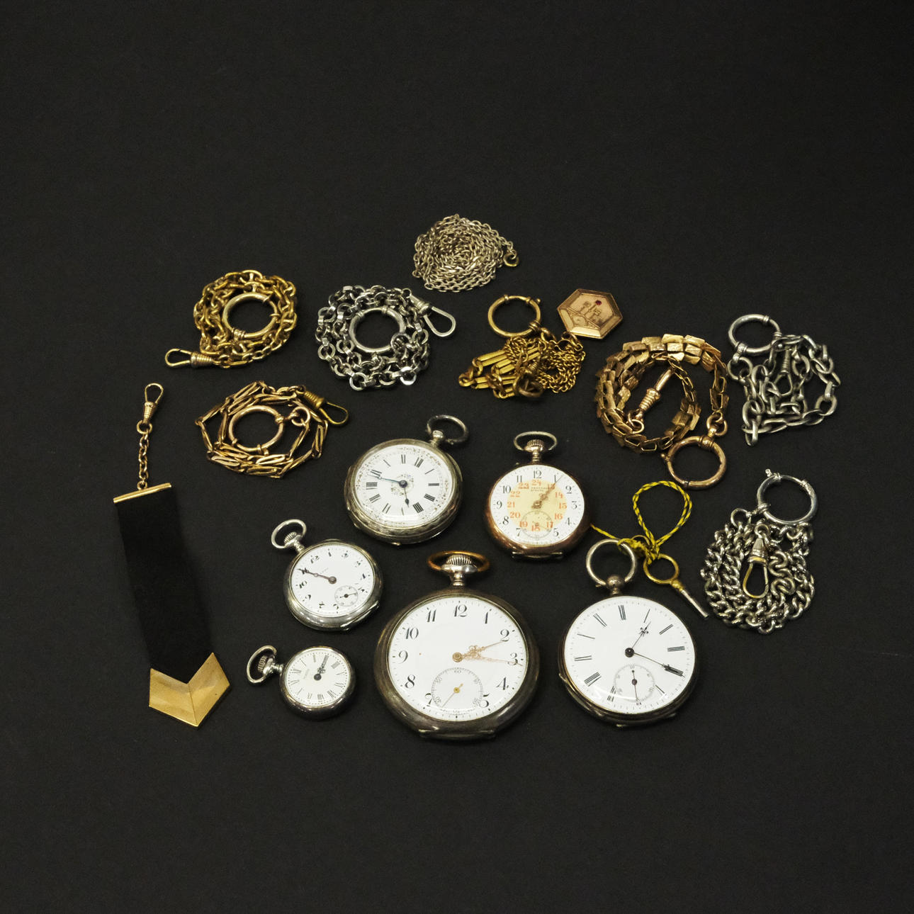 SIX POCKET WATCHES AND WATCH CHAINS.