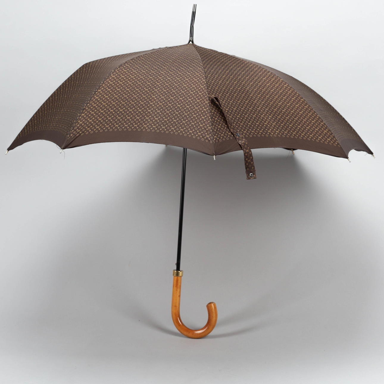 LOUIS VUITTON Paraply, monogramtryck.