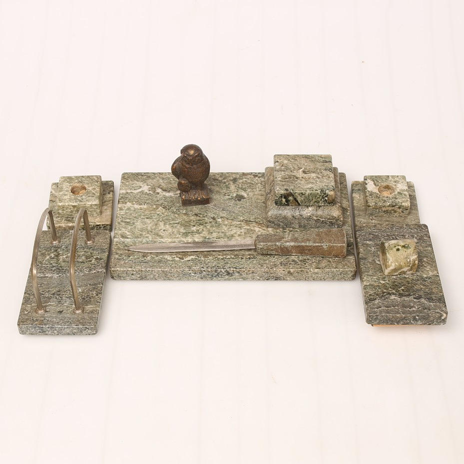 BORDSÆT, sten, 6 dele, 1900-tallet.