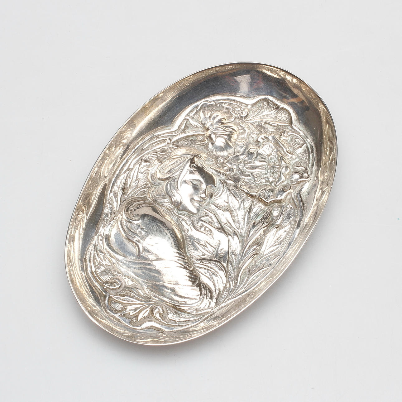 FAT, silver, art noveau-stil, 1900-tal, vikt ca. 95,8 gram.