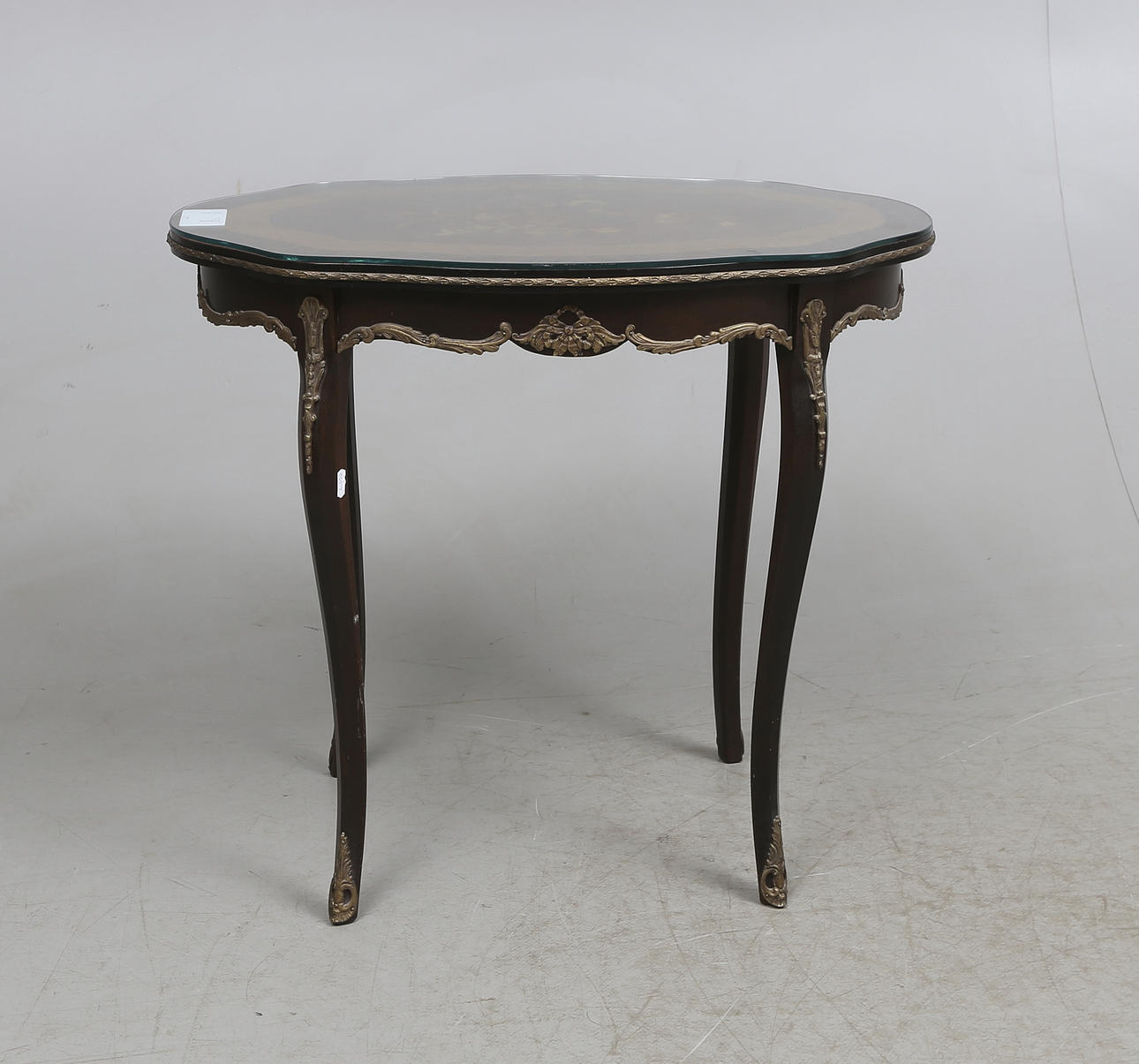 BORD, rokokostil, 1900-tal.