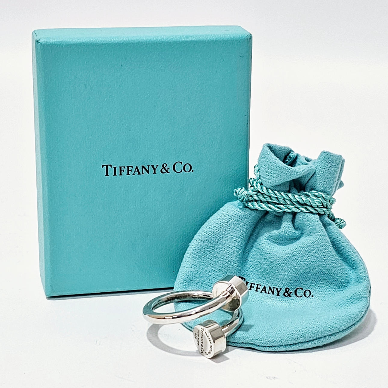 TIFFANY & CO. SILBERNER SCHLÜSSELANHÄNGER.