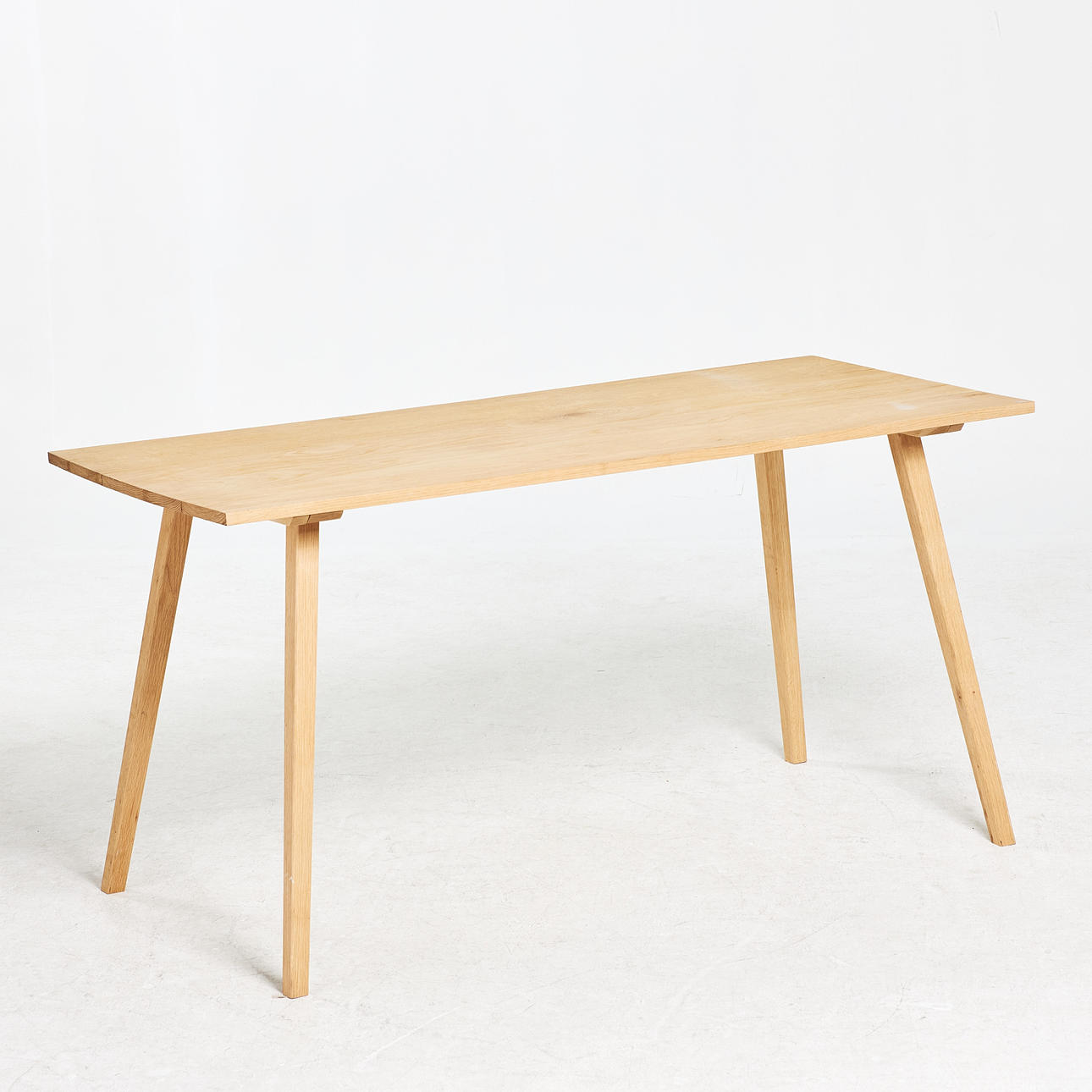 MATBORD, Hübsch interior & design, massiv ek.