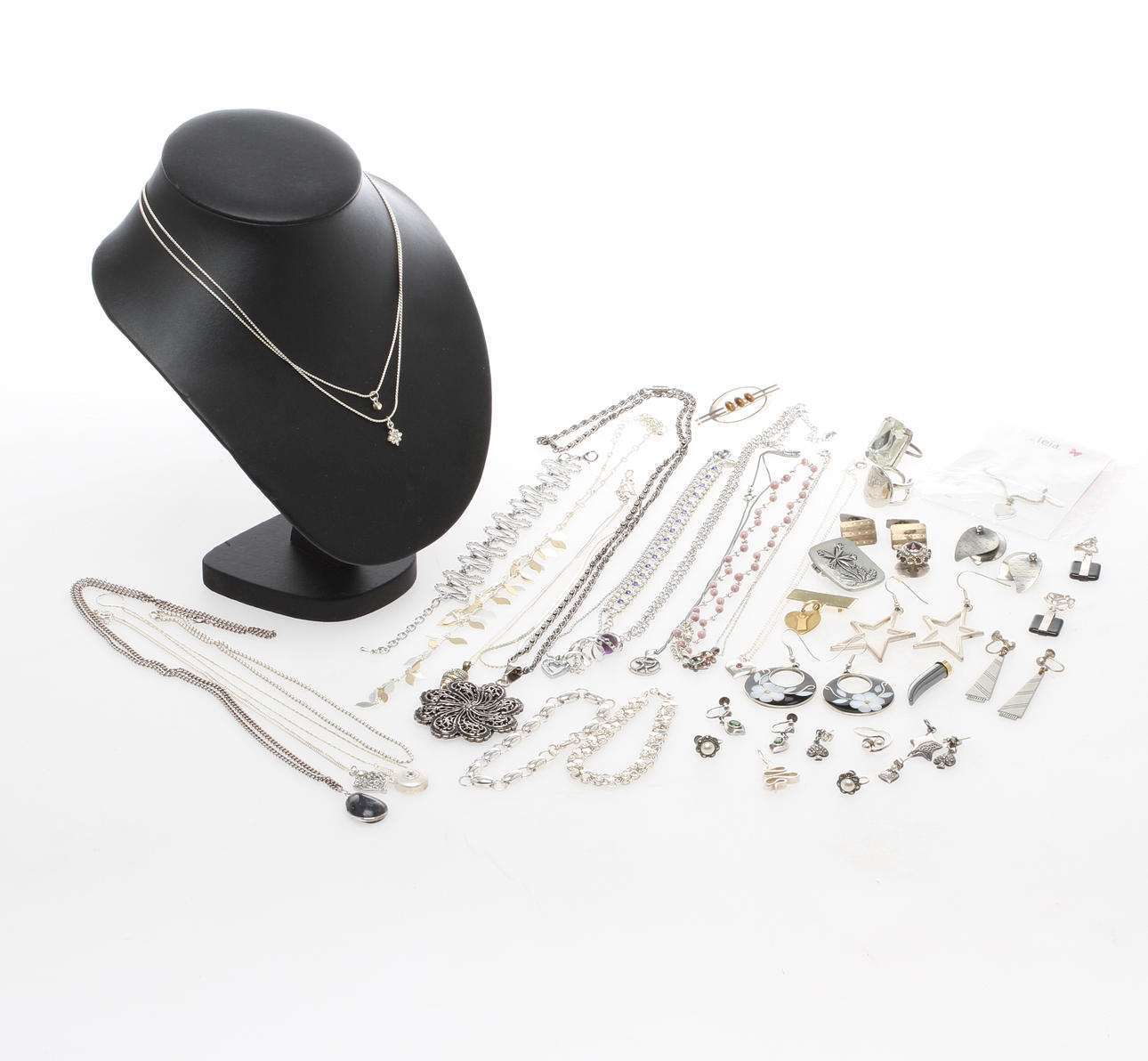 SMYCKEN, mestadels silver, 1900/2000-tal.