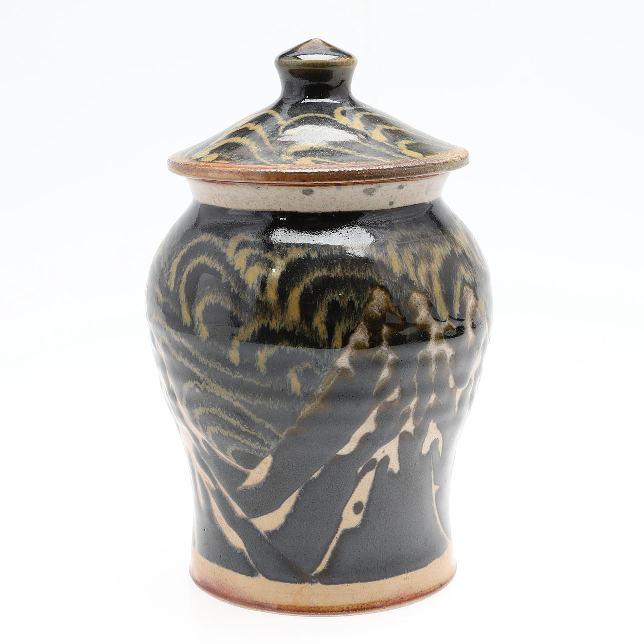 DAVID EELES (1933-2015). A BALUSTER JAR AND COVER.
