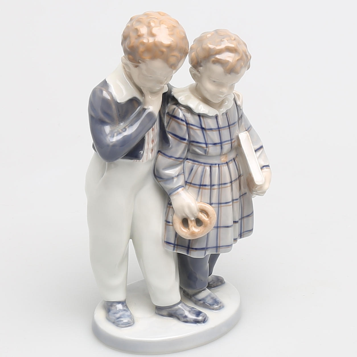 FIGURIN i porslin, flykten till Amerika, Chr Thomsen, Royal Copenhagen, Danmark.