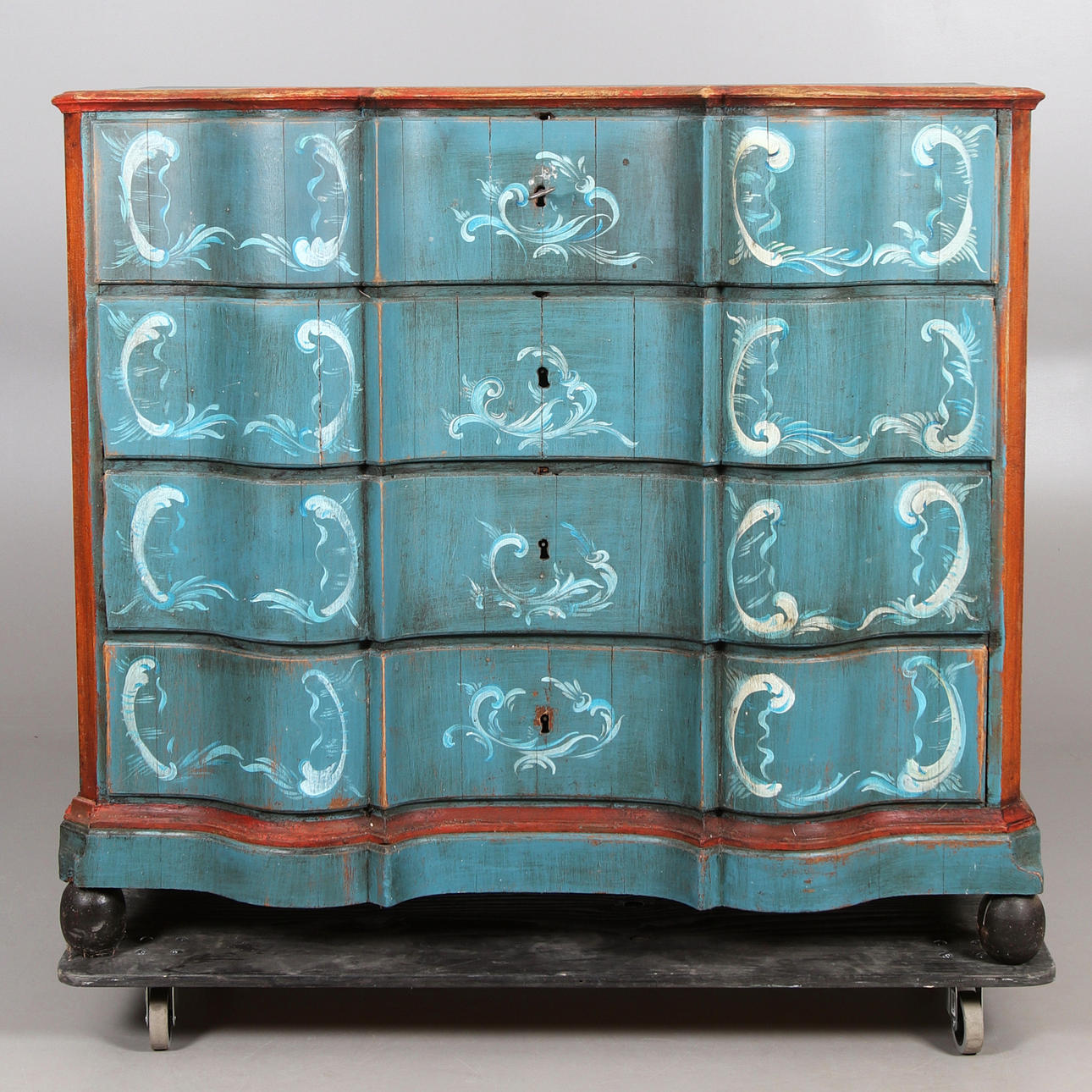 DRAGKISTA, senbarock, Norge, 1700-tal.