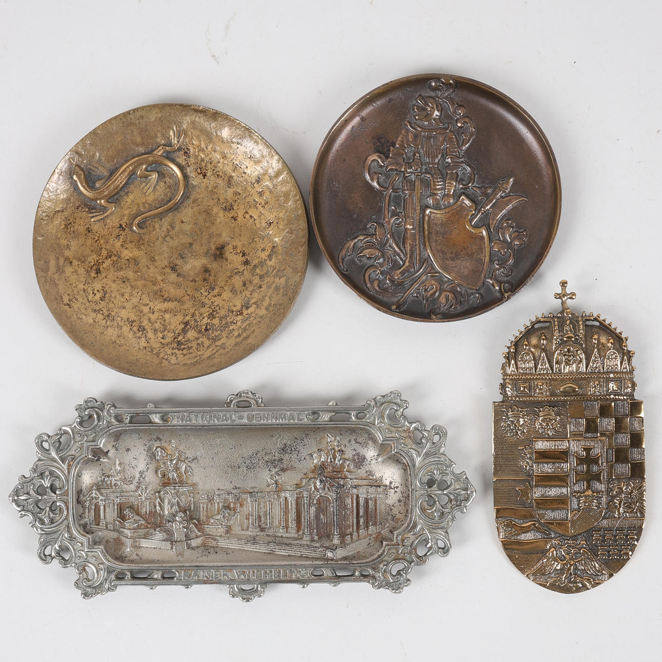 METAL OBJECTS, 4 pcs. dish, plaque, 20th century.