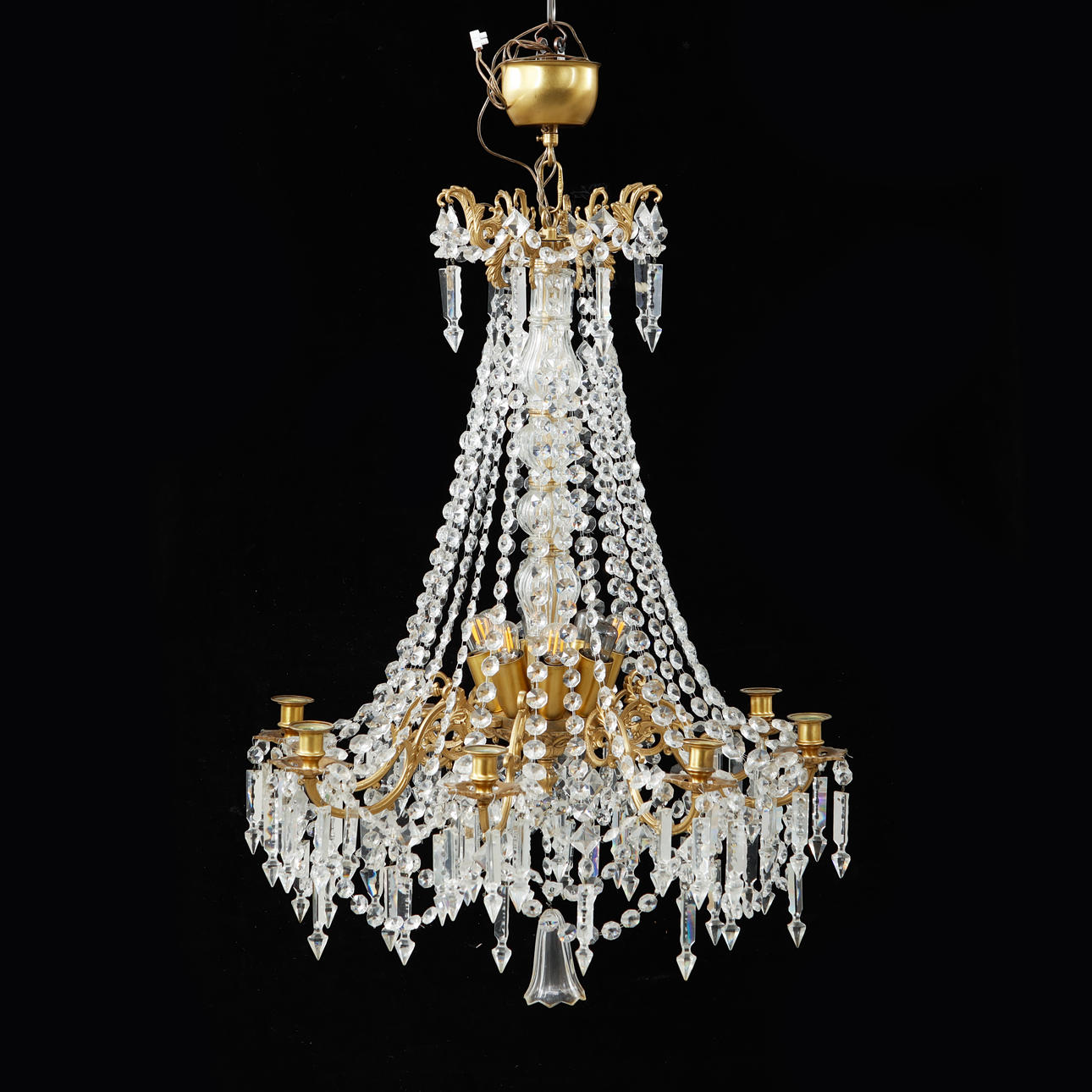 TAKKRONA, estilo oscariano, siglo XX.