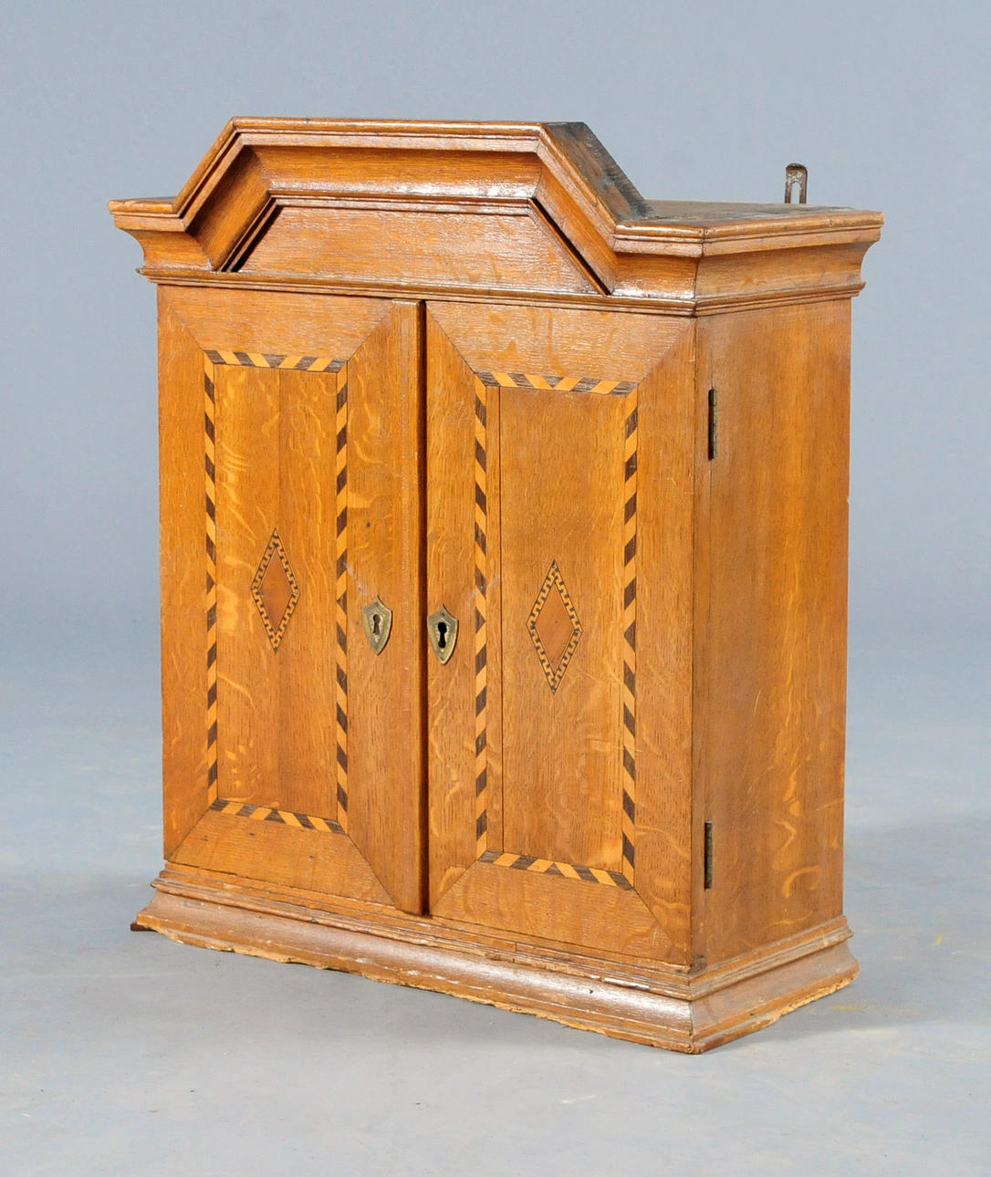 ANHÄNGER, 19. Jahrhundert.