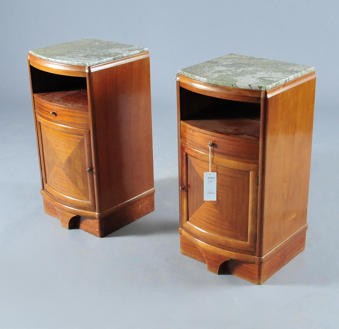 POTTSKÅP, 2 st, 1900-talets början.