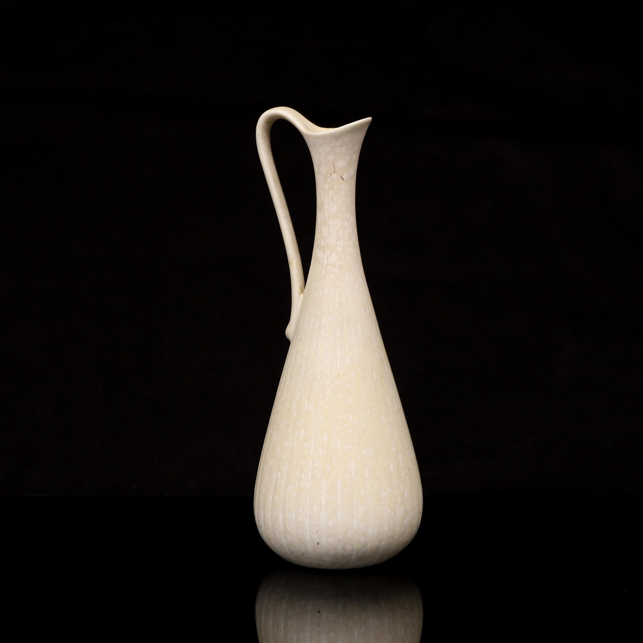 GUNNAR NYLUND. Jug, stoneware, Rörstrand.