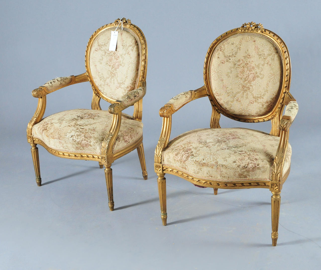 KARMSTOLAR, Louise seize- stil, 1900-t början.