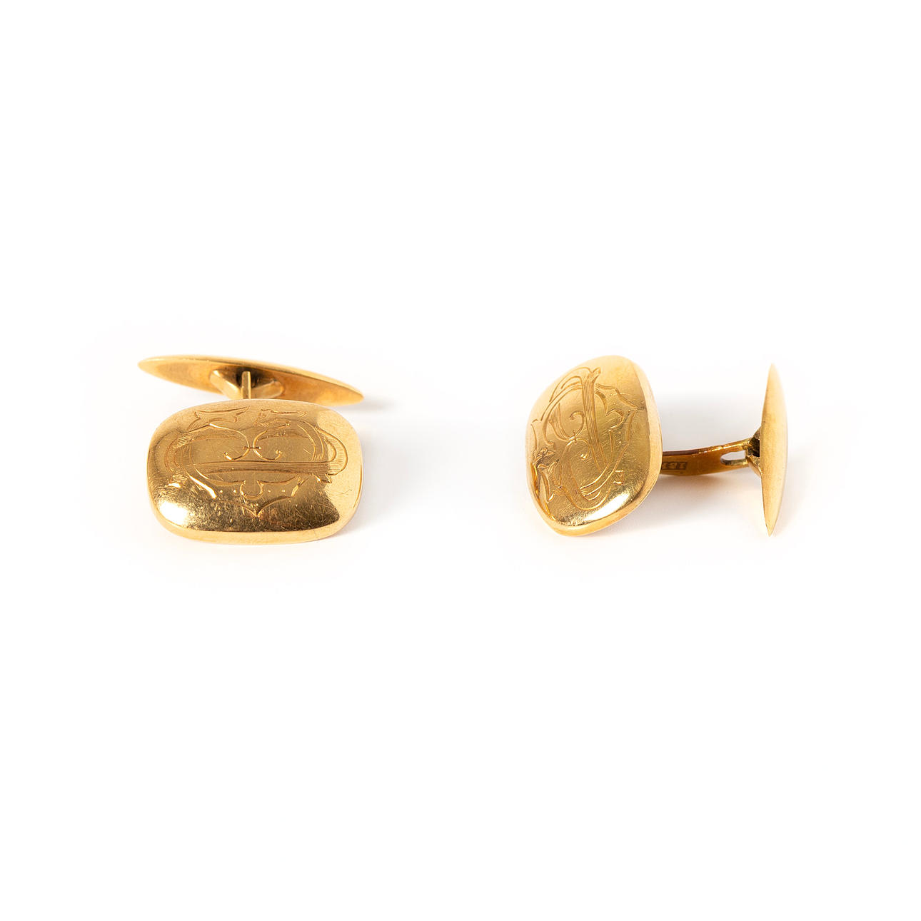 CUFF LINKS, a pair, 18K gold.