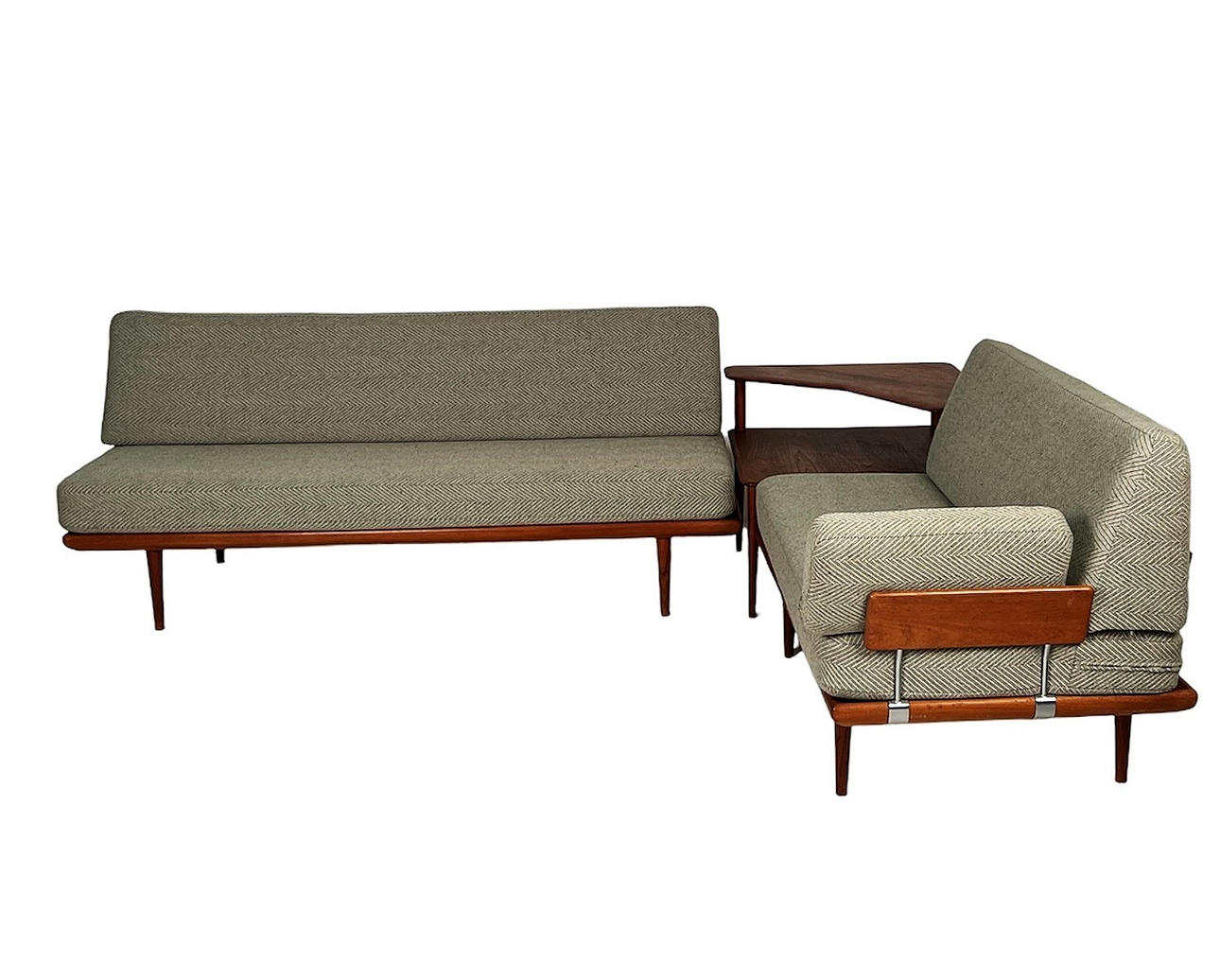 PETER HVIDT & ORLA MOLGAARD NIELSEN. Lounge sofagruppe model 'MINERVA' til Frankrig & Søn / Frankrig & Daverkosen, Danmark 1950'erne.